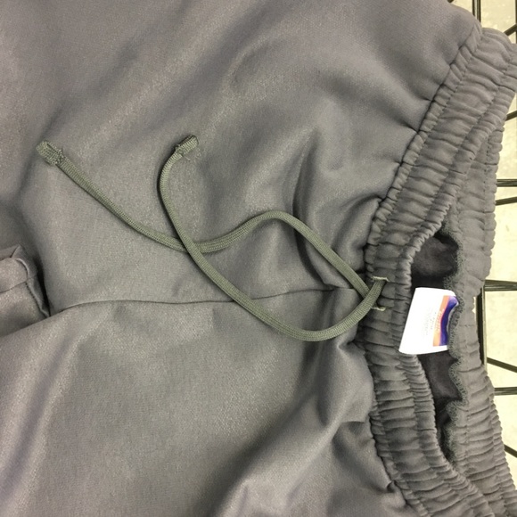 Champion sweat shorts - Picture 3 of 5